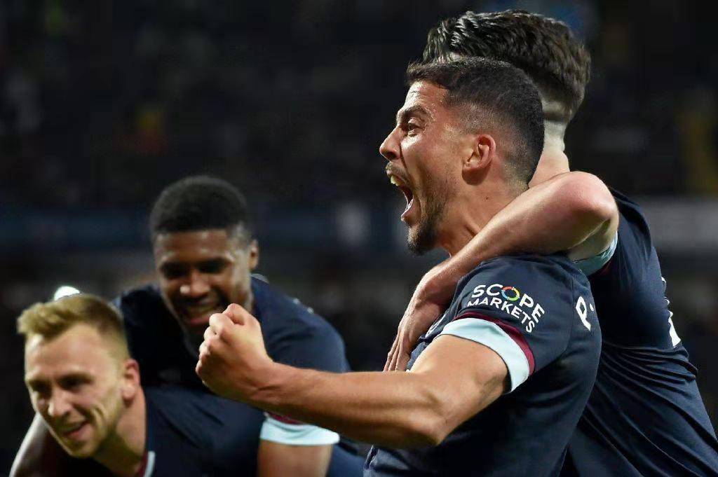 yy易游体育里程碑夜上海海港调整名单，欧联今晚刷纪录，目标明确，年轻球员得到机会的简单介绍