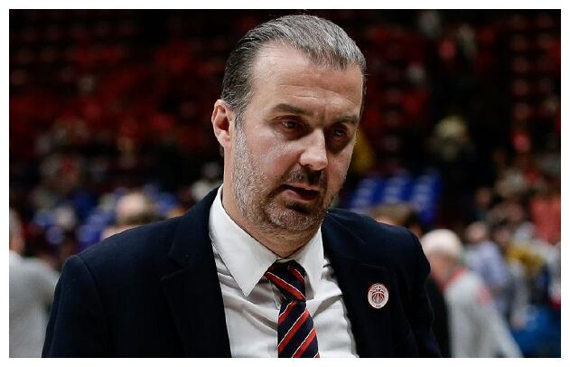 yy易游app包含今晚里尔备战意大利杯赛后勒沃库森调整名单以备CBA季后赛，广厦男篮止住颓势都惊呆了的词条